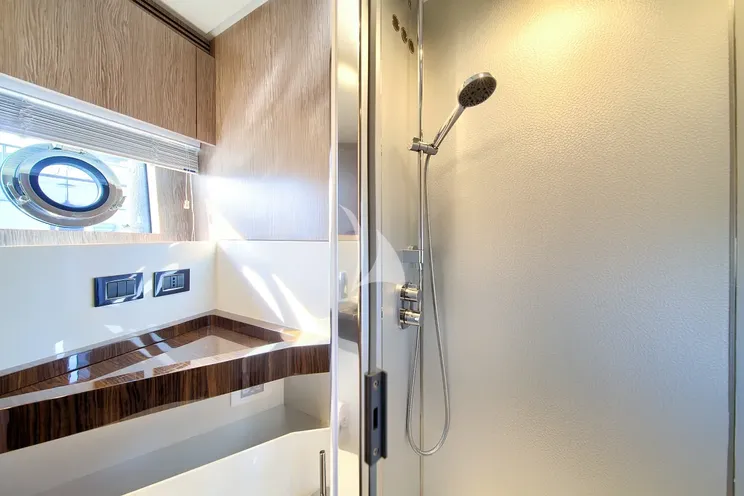 Charter Yacht MUDITA - Azimut S7 - 4 Cabins - Split - Dubrovnik - Hvar - Croatia