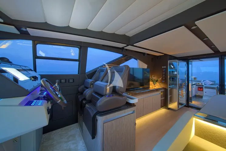 Charter Yacht MUDITA - Azimut S7 - 4 Cabins - Split - Dubrovnik - Hvar - Croatia