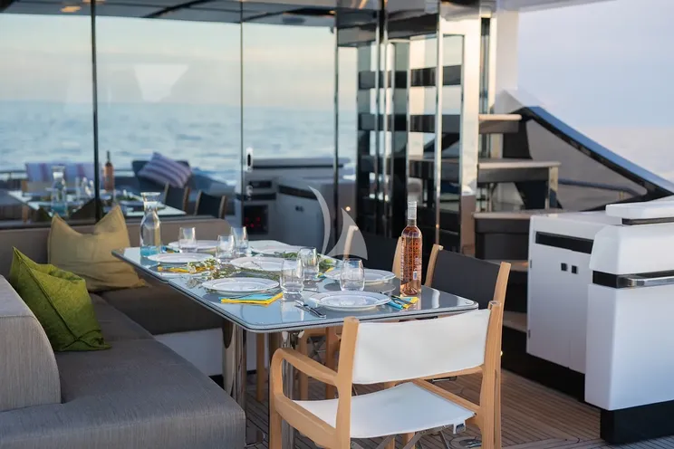 Charter Yacht MUDITA - Azimut S7 - 4 Cabins - Split - Dubrovnik - Hvar - Croatia