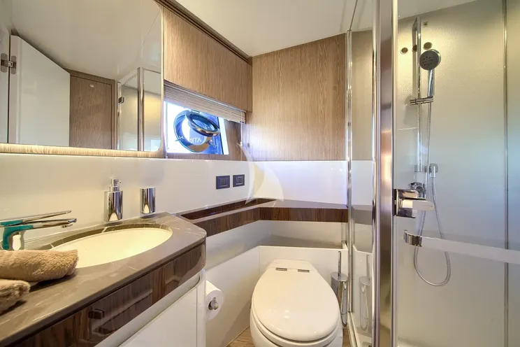 Charter Yacht MUDITA - Azimut S7 - 4 Cabins - Split - Dubrovnik - Hvar - Croatia