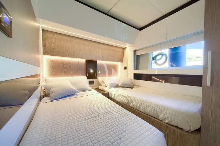 Charter Yacht MUDITA - Azimut S7 - 4 Cabins - Split - Dubrovnik - Hvar - Croatia