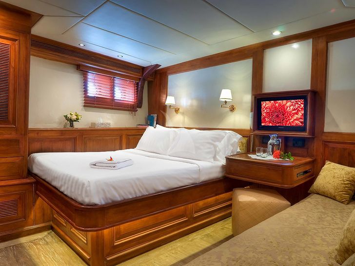MUTIARA LAUT Phinisi 47m - VIP cabin 3 MUTIARA LAUT Phinisi 47m - VIP cabin 3