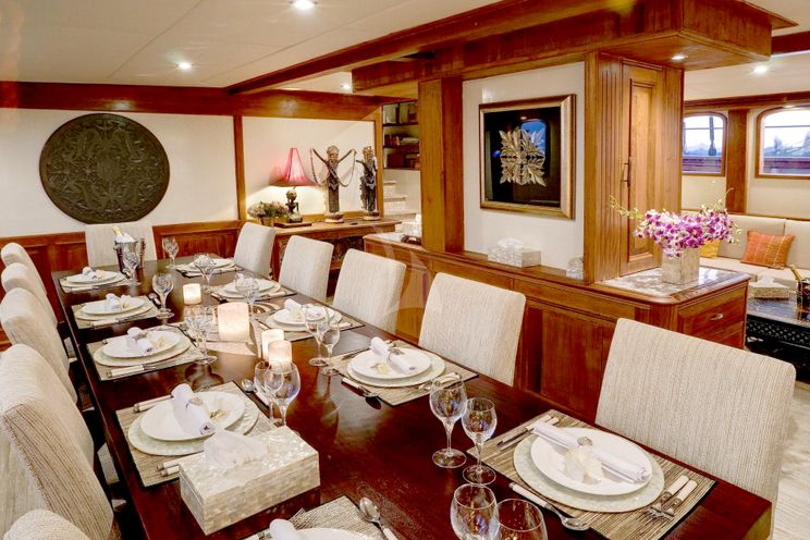 Charter Yacht MUTIARA LAUT - Phinisi 47m - 7 Cabins - Labuan Bajo - Raja Ampat - Indonesia