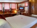MUTIARA LAUT Phinisi 47m - VIP cabin 1 MUTIARA LAUT Phinisi 47m - VIP cabin 1