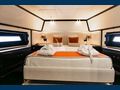 MY LIFE FIVE II Rizzardi 90 VIP cabin bed