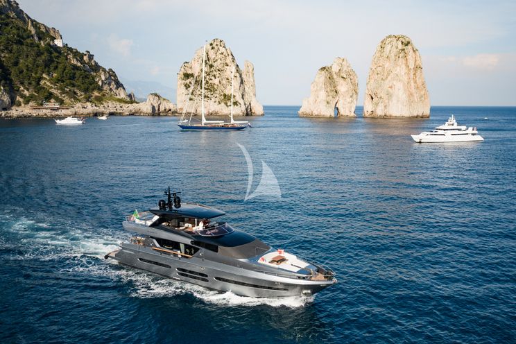 Charter Yacht MY LIFE FIVE II - Rizzardi 90 - 4 Cabins - Naples - Capri - Positano - Amalfi Coast - Italy