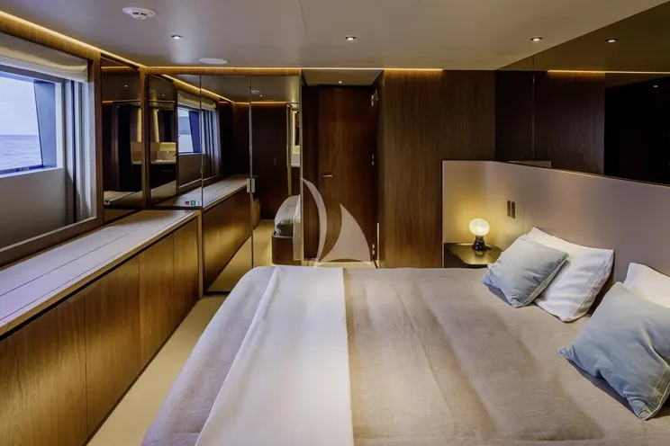 Charter Yacht MY MISTAKE - Ferretti Custom Line 106 - 5 Cabins - Athens - Mykonos - Paros - Cyclades - Aegean - Greece