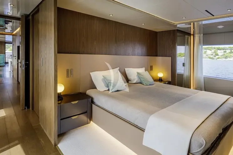 Charter Yacht MY MISTAKE - Ferretti Custom Line 106 - 5 Cabins - Athens - Mykonos - Paros - Cyclades - Aegean - Greece