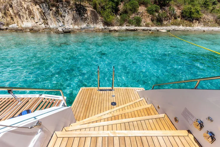 Charter Yacht MYMLAN II - Privilege Signature 580 - 3 Cabins - St Martin - St Barths - Anguilla - Leeward Islands - Caribbean