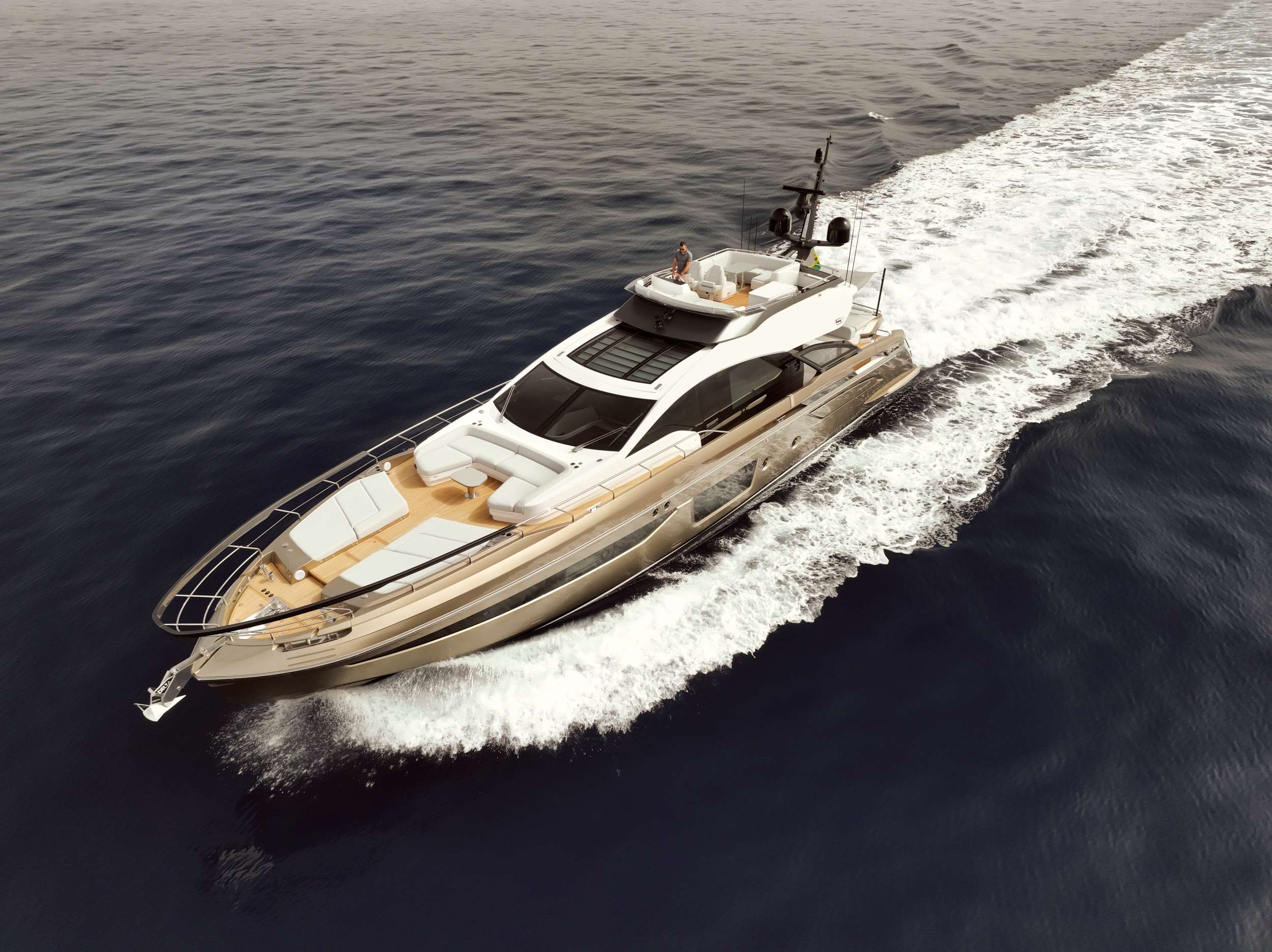 MYNE Azimut S8 - profile