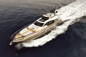 MYNE - Azimut S8 - 4 Cabins - Kastela - Split - Dubrovnik - Hvar - Croatia MYNE - Azimut S8 - 4 Cabins - Kastela - Split - Dubrovnik - Hvar - Croatia