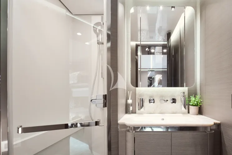 Charter Yacht MYNE - Azimut S8 - 4 Cabins - Kastela - Split - Dubrovnik - Hvar - Croatia