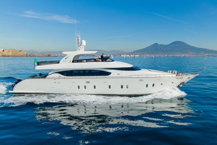 Charter Yacht MY LIFE - Maiora 27m- 4 Cabins - Naples - Palermo - Porto Cervo - Olbia