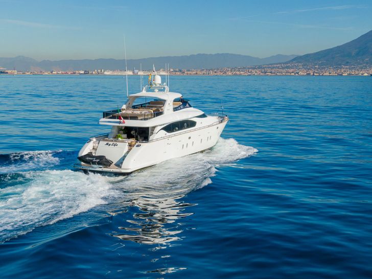 MY LIFE Maiora 27 - cruising aft view MY LIFE Maiora 27 - cruising aft view