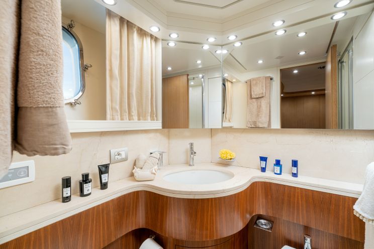 Charter Yacht MY LIFE - Maiora 27- 4 Cabins - Naples - Capri - Positano - Amalfi Coast - Italy