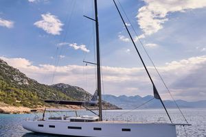 NADAMAS - YYachts Y8 - 4 Cabins - Athens - Mykonos - Paros - Cyclades - Greece NADAMAS - YYachts Y8 - 4 Cabins - Athens - Mykonos - Paros - Cyclades - Greece