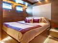 NAIA Sanlorenzo 40 Alloy - VIP cabin 1 NAIA Sanlorenzo 40 Alloy - VIP cabin 1