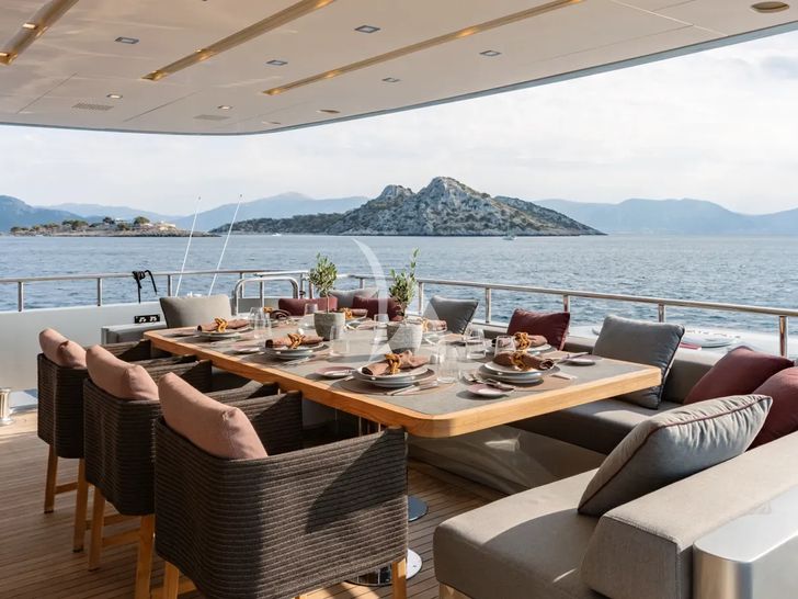 NAIA Sanlorenzo 40 Alloy - aft alfresco dining area NAIA Sanlorenzo 40 Alloy - aft alfresco dining area
