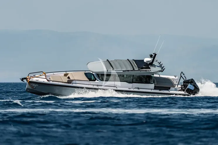 Charter Yacht NAIA - Sanlorenzo 40 Alloy - 5 Cabins - Athens - Mykonos - Paros - Cyclades - Greece