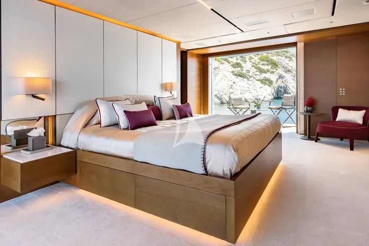 Charter Yacht NAIA - Sanlorenzo 40 Alloy - 5 Cabins - Athens - Mykonos - Paros - Cyclades - Greece