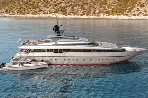 NAIA - Sanlorenzo 40 Alloy - 5 Cabins - Athens - Mykonos - Paros - Cyclades - Greece NAIA - Sanlorenzo 40 Alloy - 5 Cabins - Athens - Mykonos - Paros - Cyclades - Greece