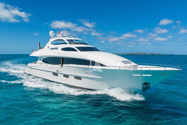 Charter Yacht NAMASTAY - Lazzara 116 - 5 Cabins - Nassau - Exumas - Staniel Cay - Bahamas