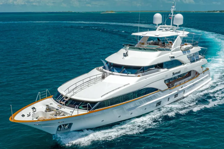 Charter Yacht NAMASTE - Benetti 121 - 5 Cabins - Nassau - Exumas - Bahamas - St. Martin - US Virgin Islands - British Virgin Islands - Leewards - Caribbean