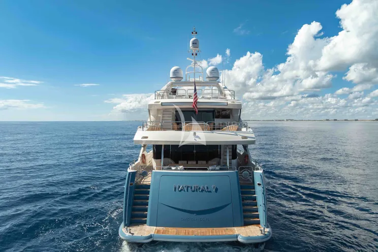 Charter Yacht NATURAL 9 - Sunseeker 37m - 5 Cabins - Nassau - Exumas - Bahamas