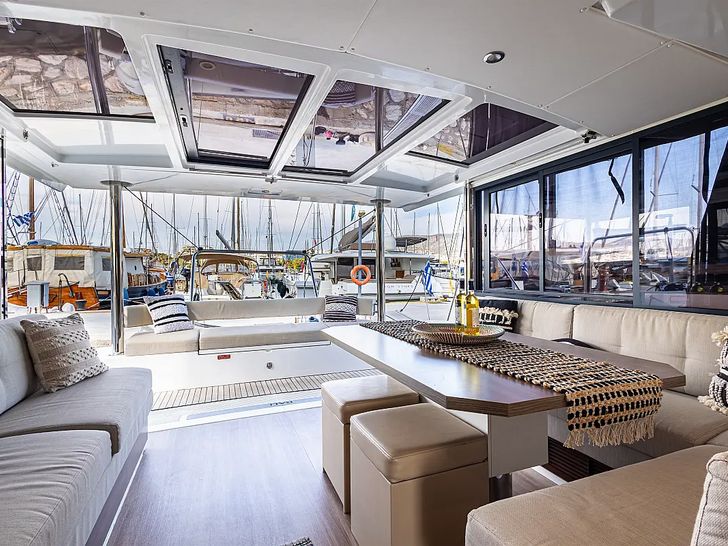 NAUSICAA Bali 4.4 - saloon and aft deck access NAUSICAA Bali 4.4 - saloon and aft deck access