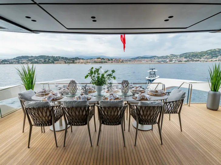NECTAR Sanlorenzo SX112 - aft deck alfresco dining area NECTAR Sanlorenzo SX112 - aft deck alfresco dining area