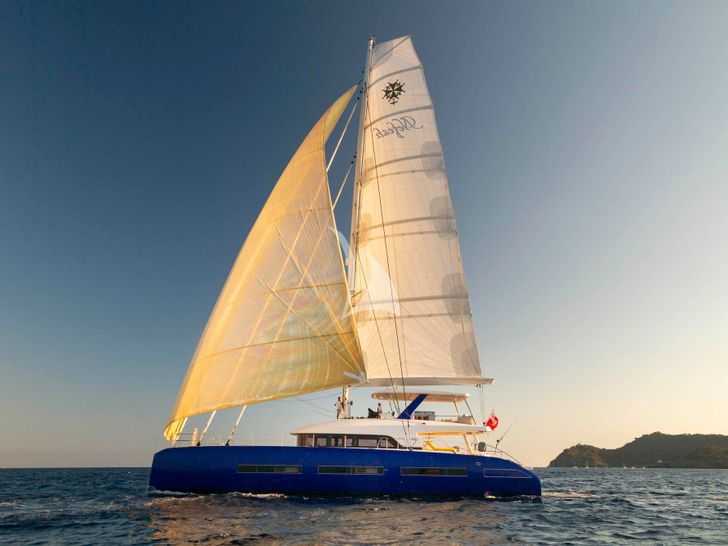 NEFESH Lagoon Seventy 7 - side profile cruising NEFESH Lagoon Seventy 7 - side profile cruising