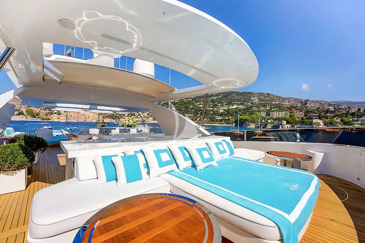 Charter Yacht NELA - Benetti Crystal 140 - 5 Cabins - Cannes - Monaco - St Tropez - French Riviera