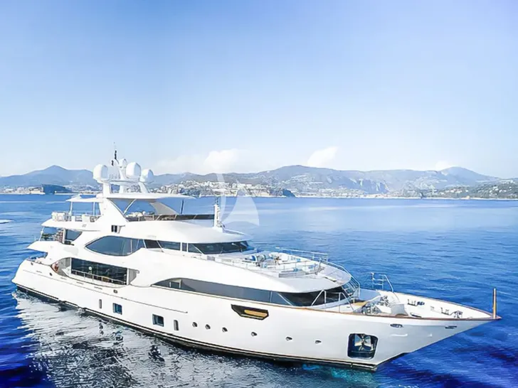 NELA Benetti Crystal 140 - main profile NELA Benetti Crystal 140 - main profile