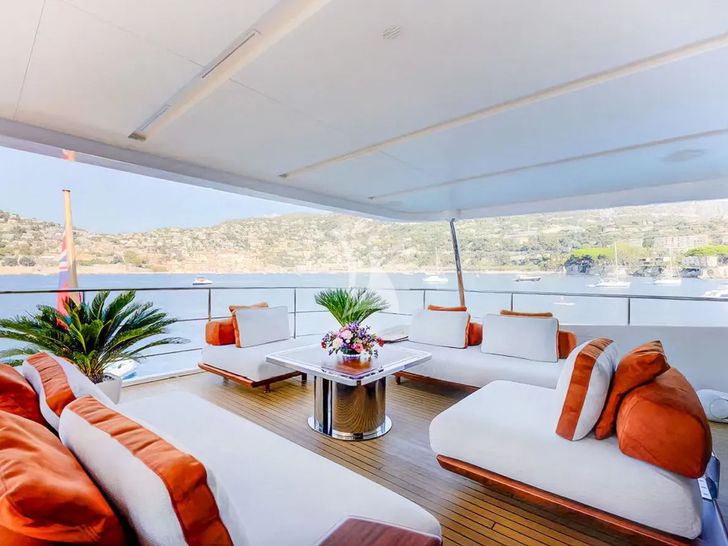 NELA Benetti Crystal 140 - sky deck aft NELA Benetti Crystal 140 - sky deck aft