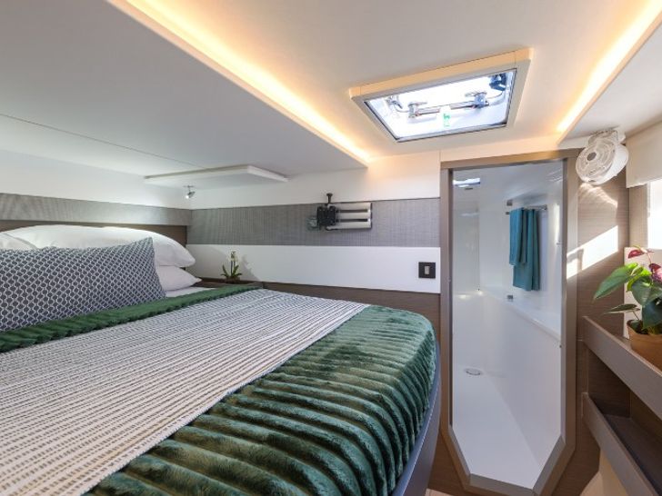 NEVER GIVE UP Leopard 50 - cabin 1 NEVER GIVE UP Leopard 50 - cabin 1