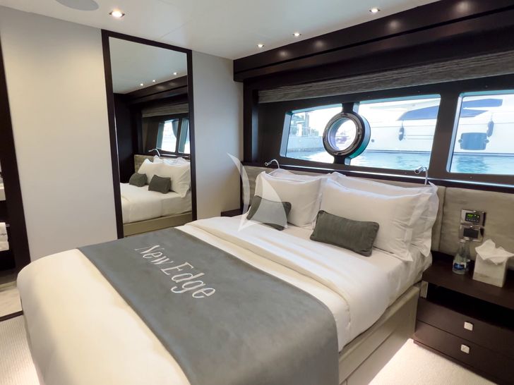 NEW EDGE Sunseeker 95 - VIP cabin 1 NEW EDGE Sunseeker 95 - VIP cabin 1
