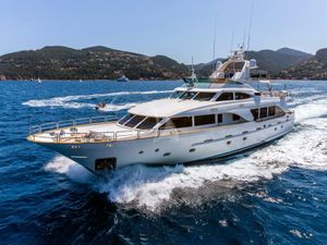 NEW STAR - Benetti Tradition 100 - 4 Cabins - Cannes - St Tropez - Nice - Antibes - French Riviera - Monaco NEW STAR - Benetti Tradition 100 - 4 Cabins - Cannes - St Tropez - Nice - Antibes - French Riviera - Monaco