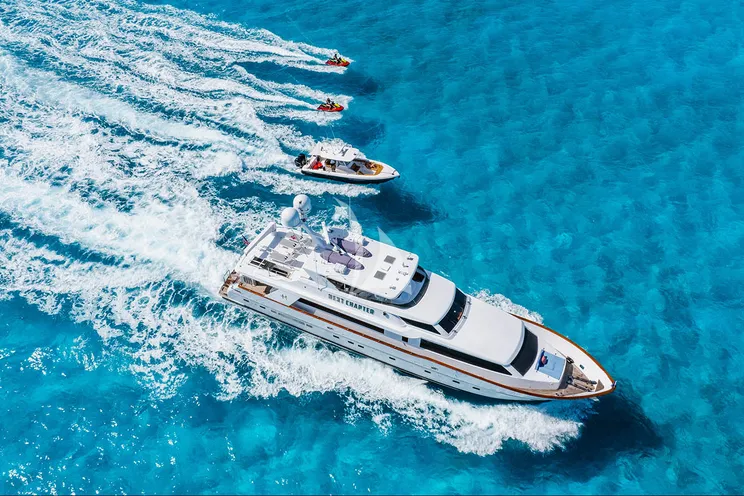 Charter Yacht NEXT CHAPTER - Hargrave 97 RPH - 4 Cabins - Nassau - Exumas - Bahamas