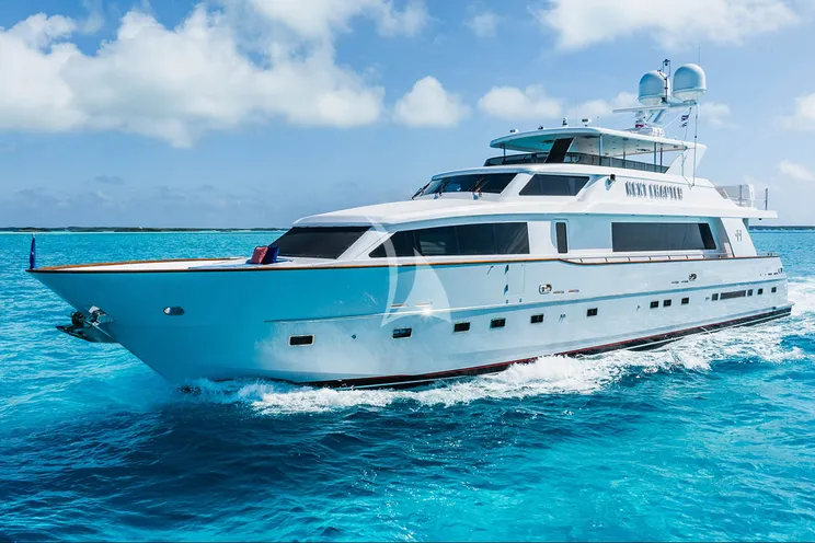 Charter Yacht NEXT CHAPTER - Hargrave 97 RPH - 4 Cabins - Nassau - Exumas - Bahamas