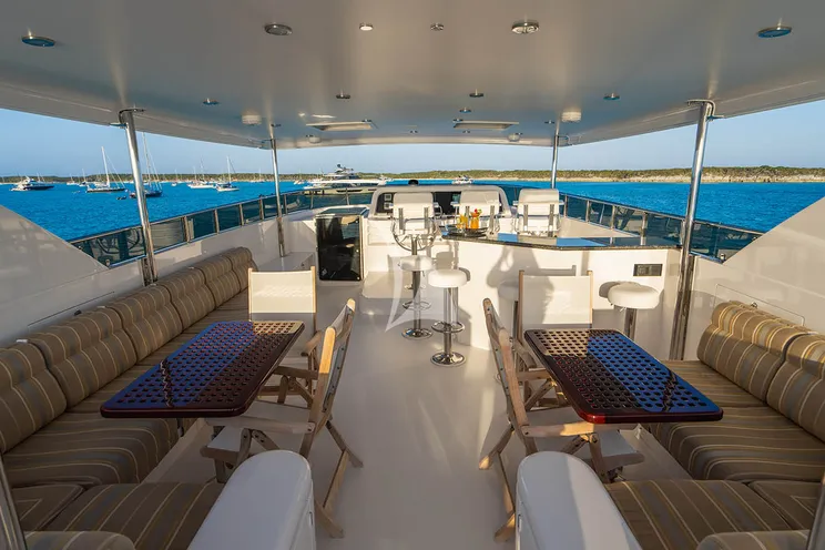 Charter Yacht NEXT CHAPTER - Hargrave 97 RPH - 4 Cabins - Nassau - Exumas - Bahamas