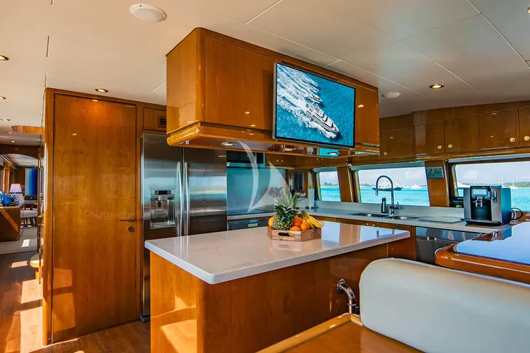 Charter Yacht NEXT CHAPTER - Hargrave 97 RPH - 4 Cabins - Nassau - Exumas - Bahamas