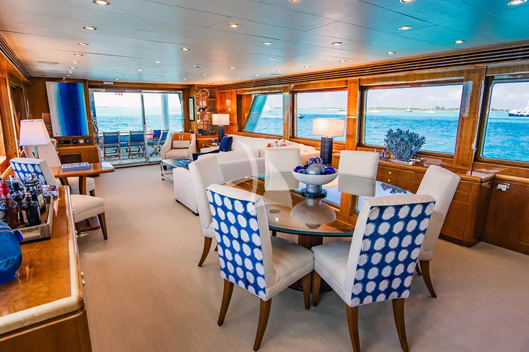 Charter Yacht NEXT CHAPTER - Hargrave 97 RPH - 4 Cabins - Nassau - Exumas - Bahamas