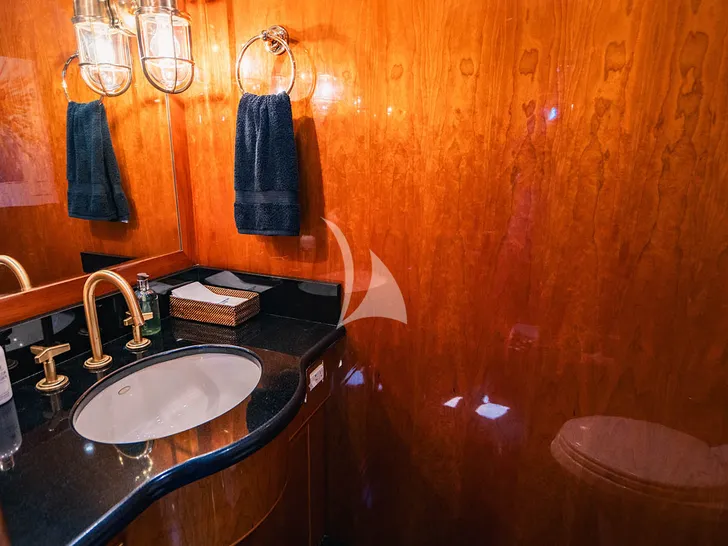 NEXT CHAPTER Hargrave 97 RPH - powder room NEXT CHAPTER Hargrave 97 RPH - powder room