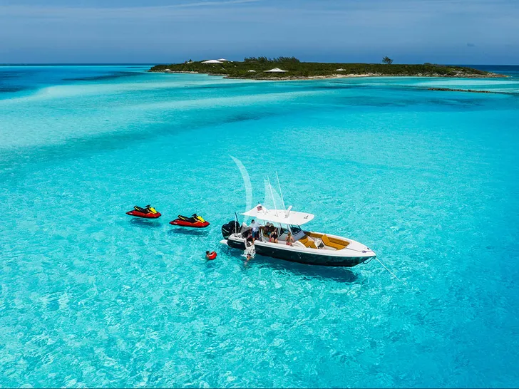 NEXT CHAPTER Hargrave 97 RPH - tender and jet skis NEXT CHAPTER Hargrave 97 RPH - tender and jet skis