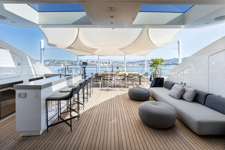 Charter Yacht NEXT - Columbus 40S - 5 Cabins - Cannes - Monaco - St. Tropez - French Riviera