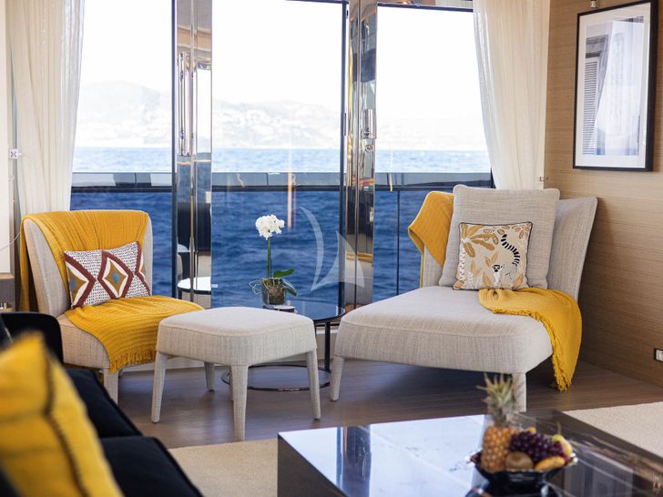 NEXT Columbus 40S master cabin seating NEXT Columbus 40S master cabin seating