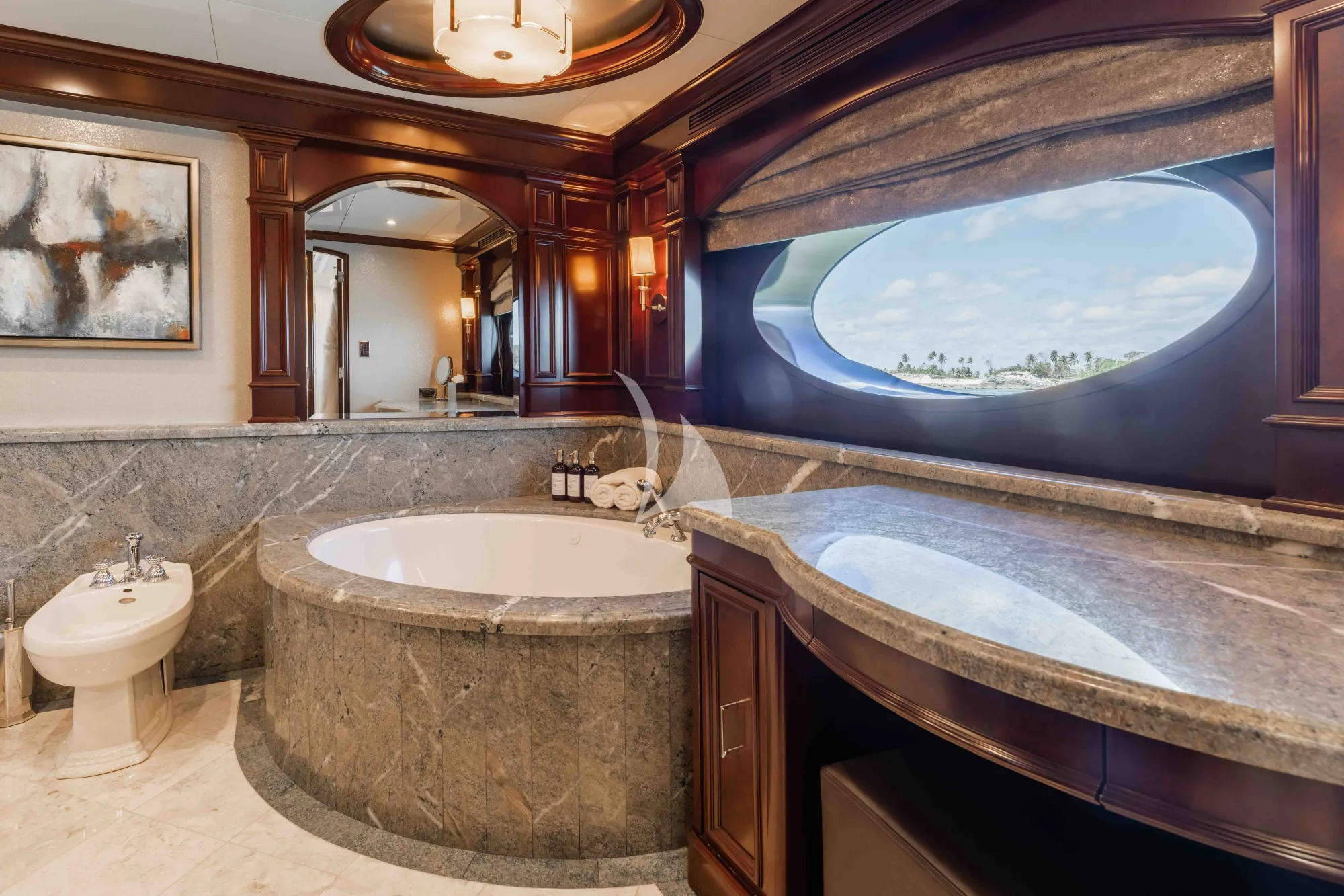 NICOLE EVELYN Cheoy Lee 38m - master cabin bathroom