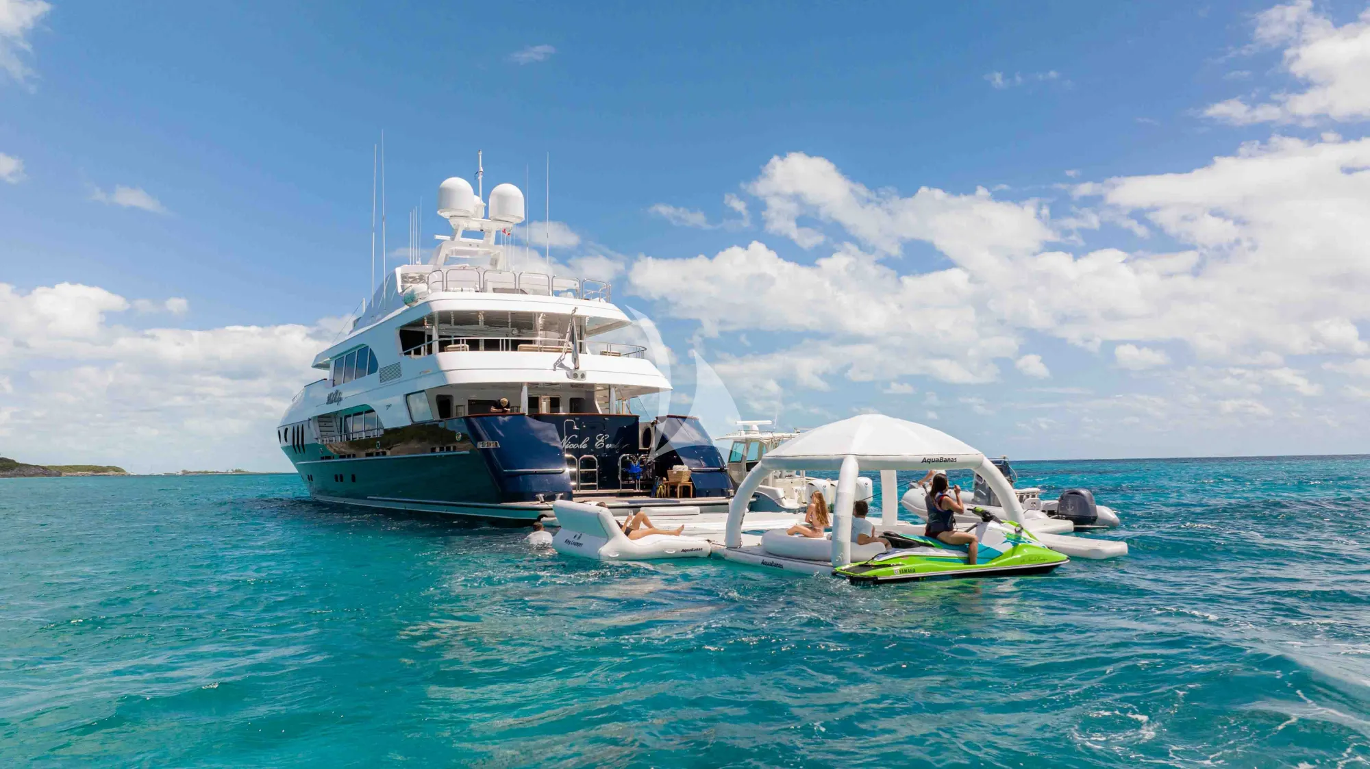 NICOLE EVELYN Cheoy Lee 38m - water toys and inflatables