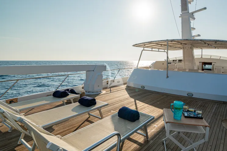 Charter Yacht NIGHTFLOWER - Codecasa 35 - 5 Cabins - Naples - Capri - Positano - Amalfi Coast - Italy