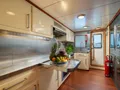 NIGHFLOWER Codecasa 35 - galley NIGHFLOWER Codecasa 35 - galley